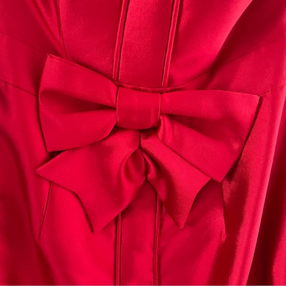Kirribilla Strapless Red Silk Holiday Party Dress - size 4 - Picture 3 of 7